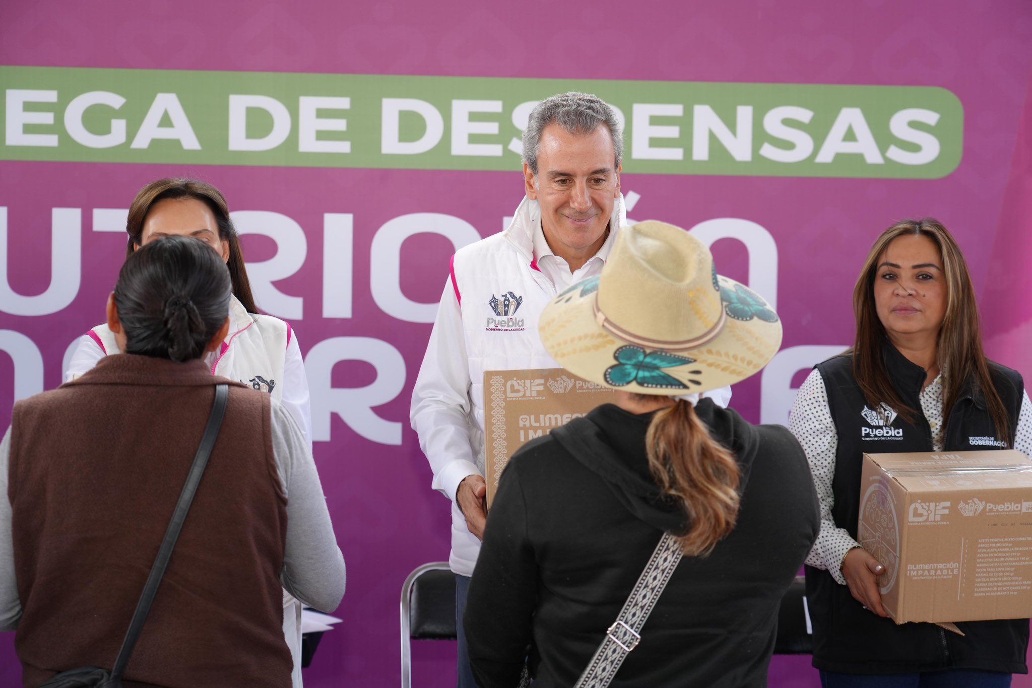 Pepe Chedraui da apoyos